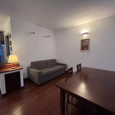 Appartement Attico Sul Di Lecco, A Due Passi Dal Centro Con Posto Auto
