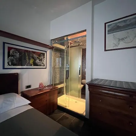 Attico Sul Di Lecco, A Due Passi Dal Centro Con Posto Auto * 莱科