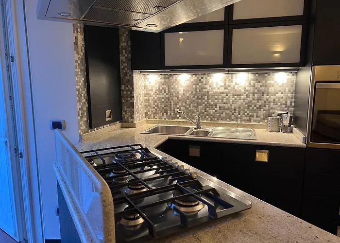 アパート Attico Sul Di Lecco, A Due Passi Dal Centro Con Posto Auto *