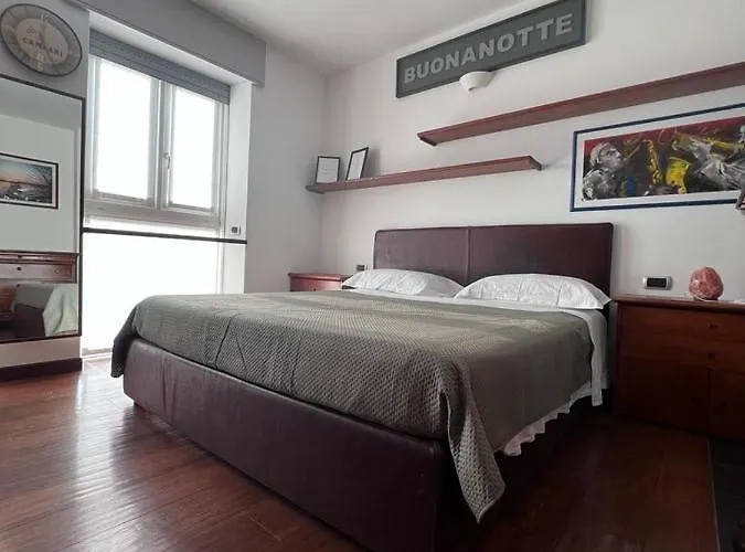 Attico Sul Di Lecco, A Due Passi Dal Centro Con Posto Auto Апартаменты